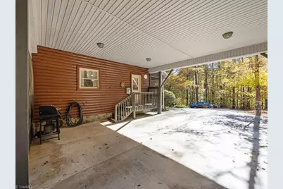 590 Walker Boulevard, Thomasville, NC 27360 - Photo 37