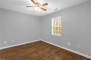 135 Pineywood St, Thomasville, NC 27360 - Photo 21