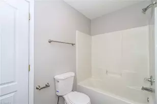 490 Mae Stone Dr, Kernersville, NC 27284 - Photo 13