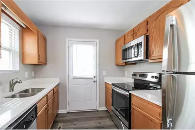 490 Mae Stone Drive, Kernersville, NC 27284 - Photo 5