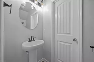 1162 Woodsman Dr, Burlington, NC 27217 - Photo 7