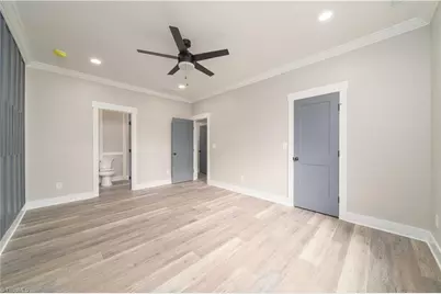 911 Franklin Street, Thomasville, NC 27360 - Photo 11