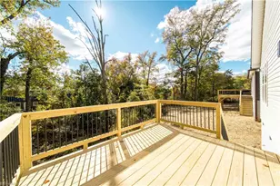 911 Franklin St, Thomasville, NC 27360 - Photo 19