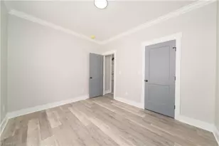 911 Franklin St, Thomasville, NC 27360 - Photo 17