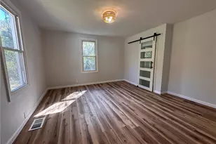 710 Hodges St, Eden, NC 27288 - Photo 5