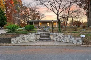 855 Lee St, Asheboro, NC 27203 - Photo 1