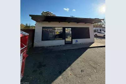 3200 E Bessemer Avenue, Greensboro, NC 27405 - Photo 1