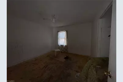 2507 Lexington Avenue, High Point, NC 27262 - Photo 7