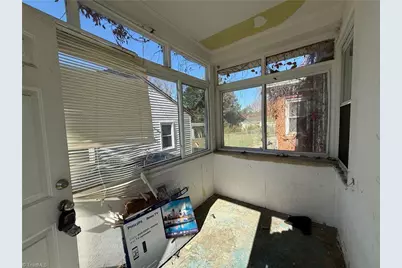 2507 Lexington Avenue, High Point, NC 27262 - Photo 3