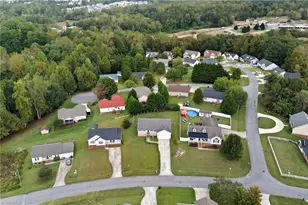 515 Paul Kennedy Rd, Thomasville, NC 27360 - Photo 31