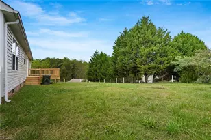 515 Paul Kennedy Rd, Thomasville, NC 27360 - Photo 29