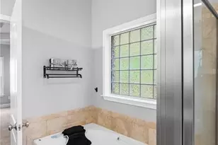 3925 Philpark Dr, Winston-Salem, NC 27106 - Photo 25