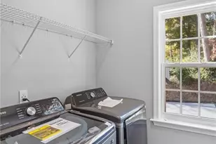 3925 Philpark Dr, Winston-Salem, NC 27106 - Photo 19