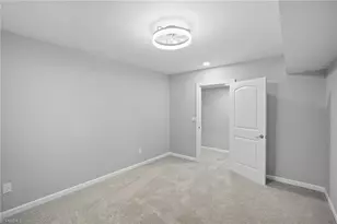 3925 Philpark Dr, Winston-Salem, NC 27106 - Photo 45