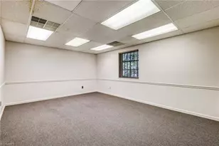 2606 Branchwood Dr, Greensboro, NC 27408 - Photo 15