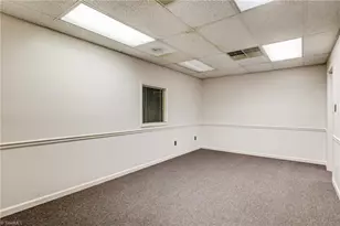 2606 Branchwood Dr, Greensboro, NC 27408 - Photo 17