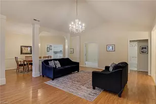 328 Hambrick Ct, Winston-Salem, NC 27106 - Photo 7