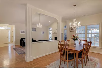 328 Hambrick Court, Winston-Salem, NC 27106 - Photo 9