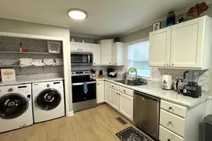 1816 Chandler St, Elon, NC 27244 - Photo 9