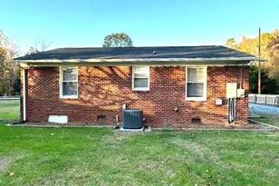 1816 Chandler St, Elon, NC 27244 - Photo 31