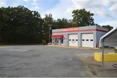 4001 Hicone Road, Greensboro, NC 27405 - Photo 5