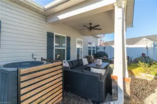 1402 Hunting Hawk Ln, Kernersville, NC 27284 - Photo 27