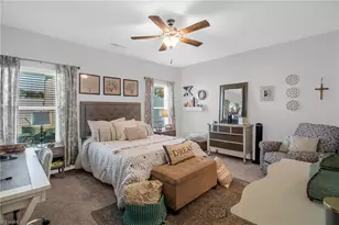 1402 Hunting Hawk Ln, Kernersville, NC 27284 - Photo 15