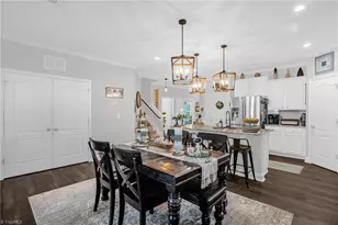 1402 Hunting Hawk Ln, Kernersville, NC 27284 - Photo 11