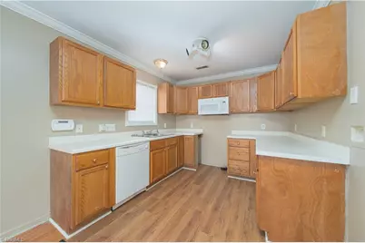 5235 Murray Road, Winston-Salem, NC 27106 - Photo 9