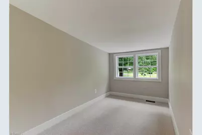 222 S Edgewood Road, Eden, NC 27288 - Photo 15