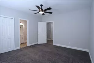 705 Washington St, Graham, NC 27253 - Photo 35