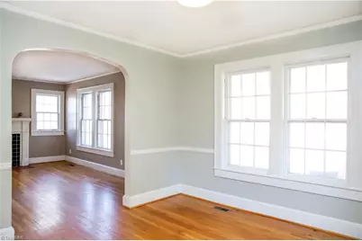 1805 W Friendly Avenue, Greensboro, NC 27403 - Photo 11