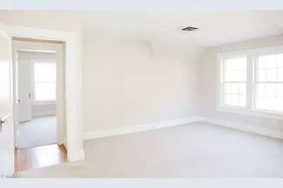 1805 W Friendly Avenue, Greensboro, NC 27403 - Photo 17