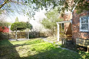 1805 W Friendly Ave, Greensboro, NC 27403 - Photo 27