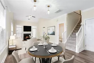 4138 Baylor St, Greensboro, NC 27455 - Photo 9