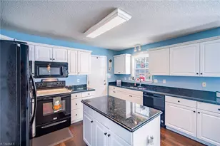 284 Arbor Trail, Thomasville, NC 27360 - Photo 7