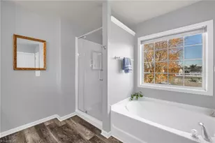 1349 Pondhaven Dr, High Point, NC 27265 - Photo 27