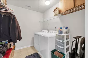 1349 Pondhaven Dr, High Point, NC 27265 - Photo 35