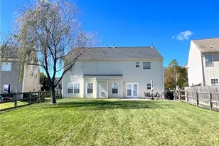 1349 Pondhaven Dr, High Point, NC 27265 - Photo 37