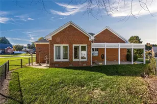 418 Westhampton Dr, Burlington, NC 27215 - Photo 31