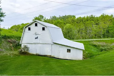 8693 Nc Highway 88 E, Laurel Springs, NC 28644 - Photo 5