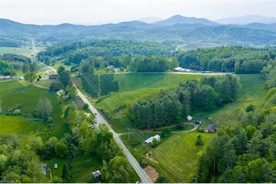 8693 Nc Highway 88 E, Laurel Springs, NC 28644 - Photo 37