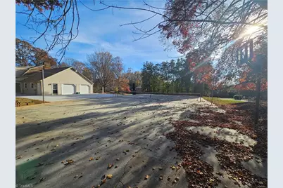 3721 Herchel Lane, Winston-Salem, NC 27106 - Photo 5