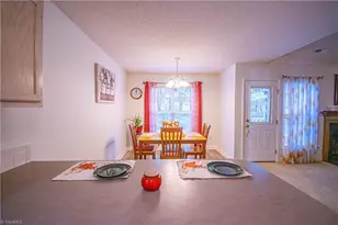 2818 Bridgeport Dr, Winston-Salem, NC 27103 - Photo 25