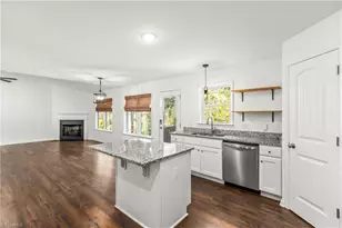 512 Evergreen Trail, Thomasville, NC 27360 - Photo 13