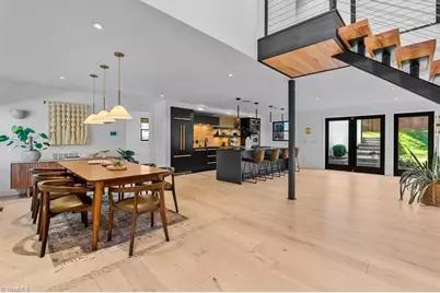 601 Willoughby Boulevard, Greensboro, NC 27408 - Photo 9