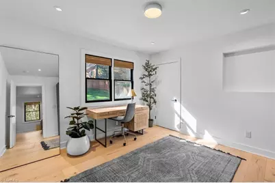 601 Willoughby Boulevard, Greensboro, NC 27408 - Photo 23