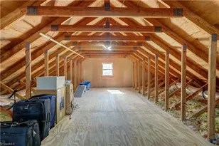 3805 Hazel Ln, Greensboro, NC 27408 - Photo 19