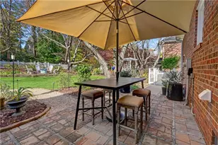 3805 Hazel Ln, Greensboro, NC 27408 - Photo 11