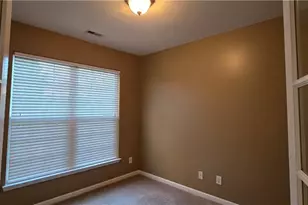 4528 Wayland Ct, High Point, NC 27265 - Photo 9